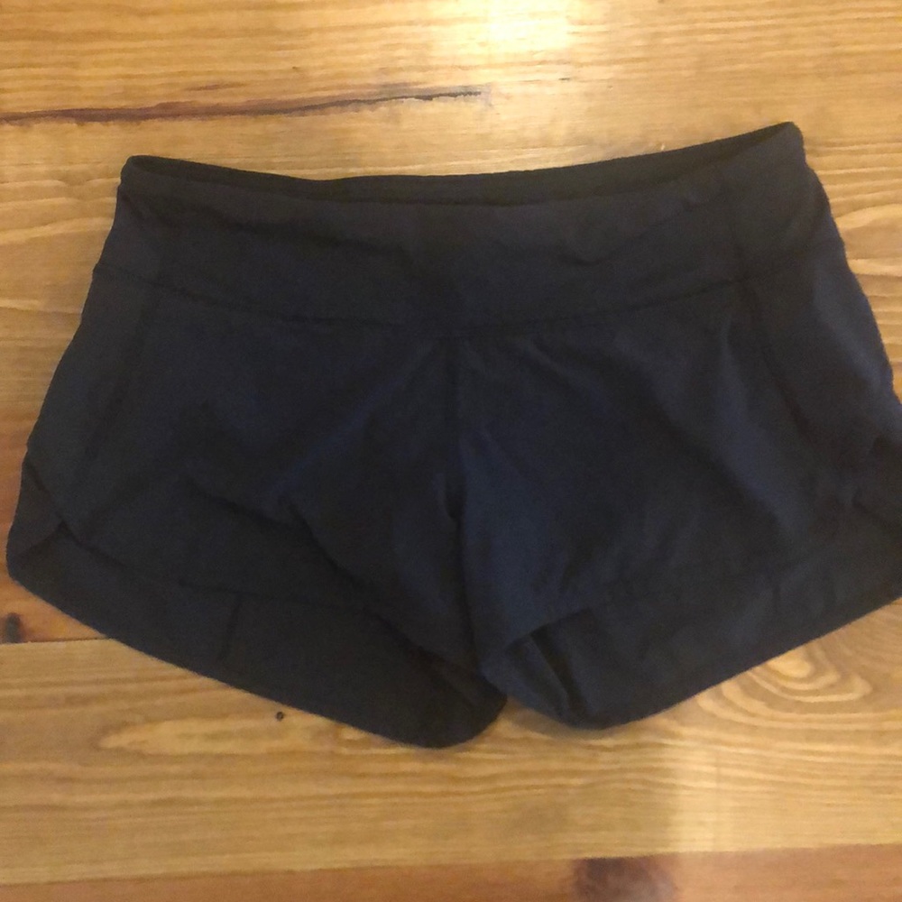 Lululemon speed sports size 6